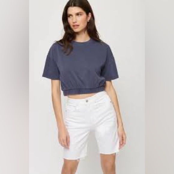 Dynamite S tshirt - Picture 3 of 4